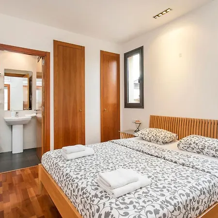 Apartment U-nique Placa De Tetuan *