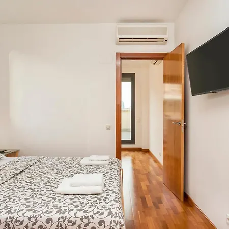 U-nique Placa De Tetuan Apartment